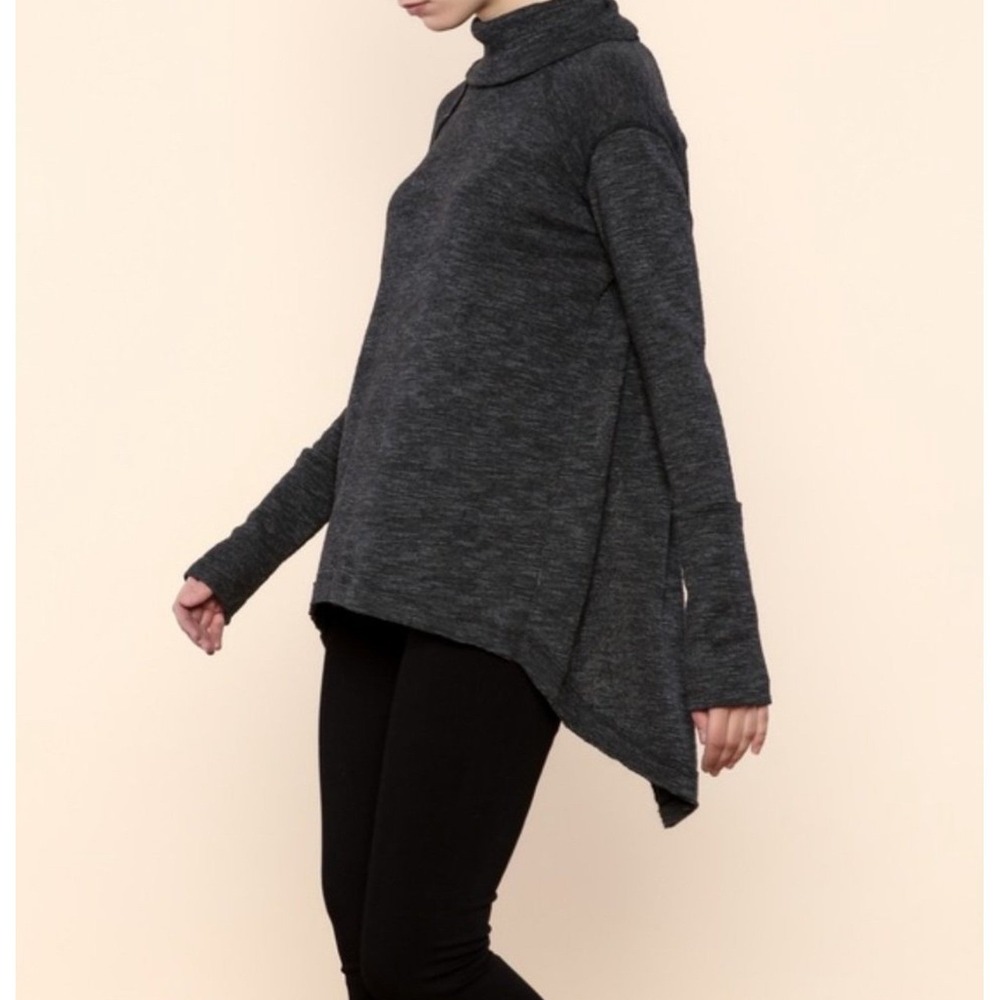 WE THE FREE Charcoal Grey Turtleneck Open Back/Tie back‎ Long Sleeve Size Large
